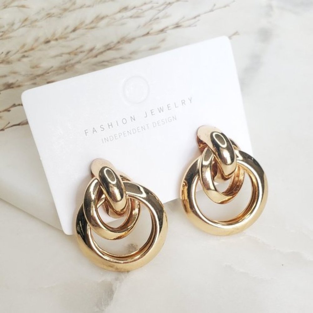 5 for $25 Large Knot Statement Stud Earrings - Picture 3 of 10